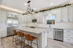 21844 N 40th Pl, Phoenix, AZ 85050 - Photo 4