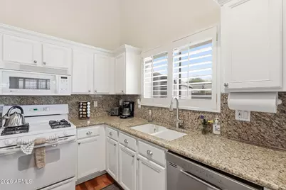 9463 W Purdue Avenue, Peoria, AZ 85345 - Photo 14