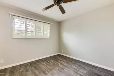 2218 E Cactus Wren Drive, Phoenix, AZ 85020 - Photo 6
