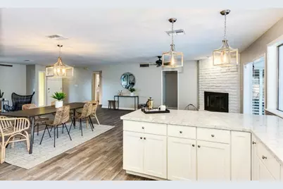 2218 E Cactus Wren Drive, Phoenix, AZ 85020 - Photo 30