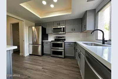 4518 W Paradise Drive, Glendale, AZ 85304 - Photo 4