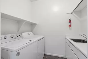 3565 E Vaughn Ct, Gilbert, AZ 85234 - Photo 20