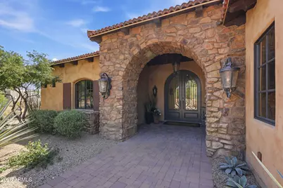 8801 E Sierra Pinta Drive, Scottsdale, AZ 85255 - Photo 4