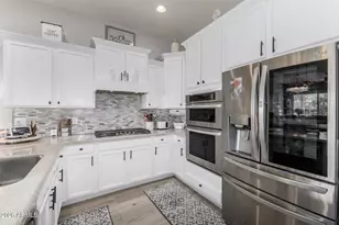 20615 W Nelson Pl, Buckeye, AZ 85396 - Photo 10