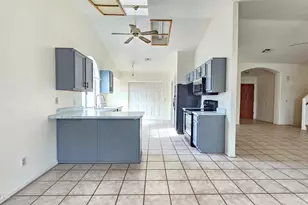 6201 W Desert Cove Ave, Glendale, AZ 85304 - Photo 10