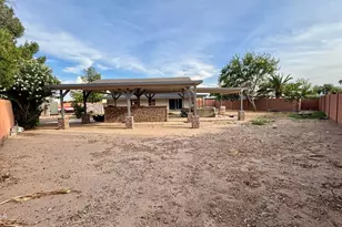 922 W Angela Dr, Phoenix, AZ 85023 - Photo 12