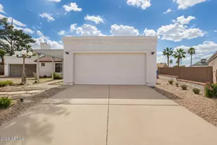 1067 E Sequoia Dr, Phoenix, AZ 85024 - Photo 2