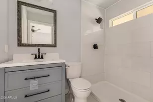 1067 E Sequoia Dr, Phoenix, AZ 85024 - Photo 18