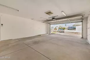 1067 E Sequoia Dr, Phoenix, AZ 85024 - Photo 26