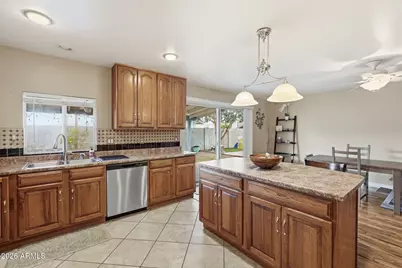 14643 N 25th Avenue, Phoenix, AZ 85023 - Photo 4