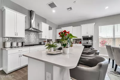 10518 W Albert Lane, Peoria, AZ 85382 - Photo 6