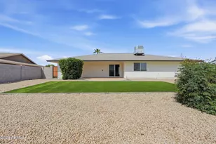 11081 W Timberline Dr, Sun City, AZ 85351 - Photo 34