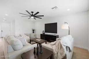 11081 W Timberline Dr, Sun City, AZ 85351 - Photo 6