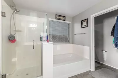 8610 N 61st Drive, Glendale, AZ 85302 - Photo 38