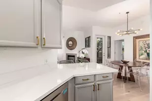 7027 N Scottsdale Rd, Paradise Valley, AZ 85253 - Photo 18