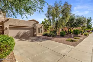1352 W Marlin Dr, Chandler, AZ 85286 - Photo 2
