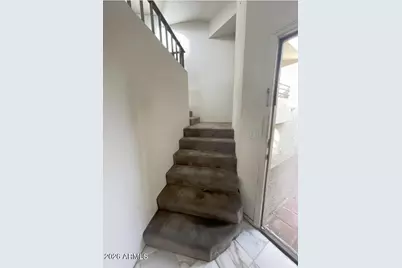 10301 N 70th Street #202, Paradise Valley, AZ 85253 - Photo 2