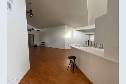 10301 N 70th Street #202, Paradise Valley, AZ 85253 - Photo 6