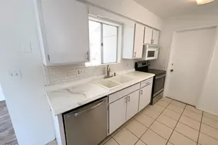 639 N 57th Pl, Mesa, AZ 85205 - Photo 12