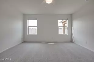 7412 S 34th Ln, Phoenix, AZ 85041 - Photo 4