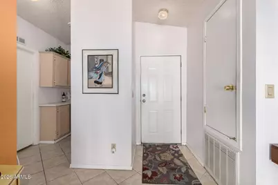 1952 E Augusta Avenue, Chandler, AZ 85249 - Photo 4
