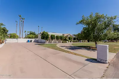 5237 N 106th Avenue, Glendale, AZ 85307 - Photo 6