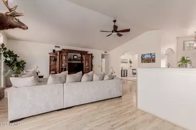 5237 N 106th Avenue, Glendale, AZ 85307 - Photo 12