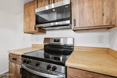 6943 W Monterosa Circle #1390, Phoenix, AZ 85033 - Photo 14