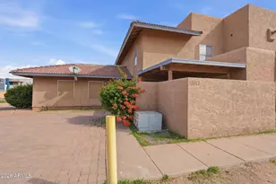 6943 W Monterosa Cir, Phoenix, AZ 85033 - Photo 2