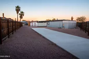 661 W Saguaro St, Casa Grande, AZ 85122 - Photo 2