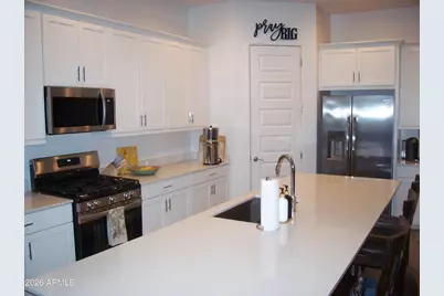 3255 W Peak View Road, Phoenix, AZ 85083 - Photo 32