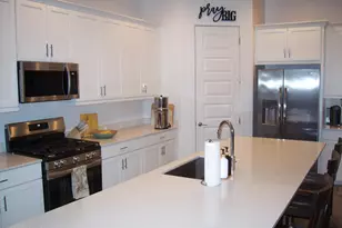 3255 W Peak View Rd, Phoenix, AZ 85083 - Photo 32