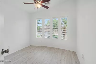 24726 N 29th Place, Phoenix, AZ 85024 - Photo 10