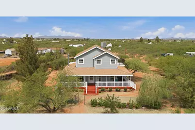 6387 S Alvarado Place, Hereford, AZ 85615 - Photo 2