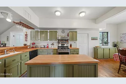 6387 S Alvarado Place, Hereford, AZ 85615 - Photo 18