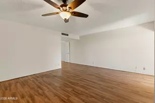 118 W Tam Oshanter Dr, Phoenix, AZ 85023 - Photo 18