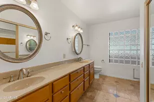 118 W Tam Oshanter Dr, Phoenix, AZ 85023 - Photo 20