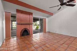 118 W Tam Oshanter Dr, Phoenix, AZ 85023 - Photo 8