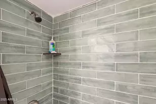 4201 E Camelback Rd, Phoenix, AZ 85018 - Photo 22