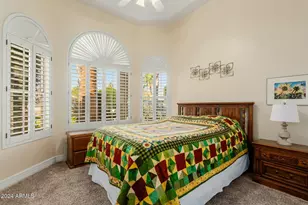 25201 N 47th Dr, Phoenix, AZ 85083 - Photo 30