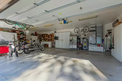 25201 N 47th Drive, Phoenix, AZ 85083 - Photo 46