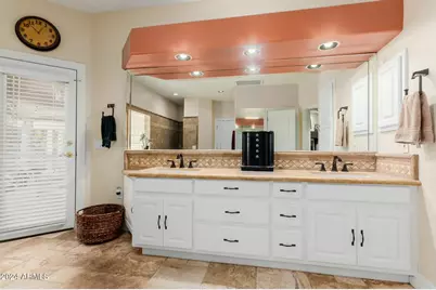 25201 N 47th Drive, Phoenix, AZ 85083 - Photo 26