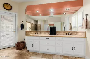 25201 N 47th Dr, Phoenix, AZ 85083 - Photo 26