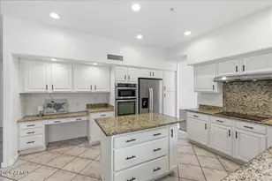 11187 E Oberlin Way, Scottsdale, AZ 85262 - Photo 14