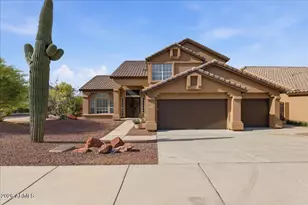 11187 E Oberlin Way, Scottsdale, AZ 85262 - Photo 2