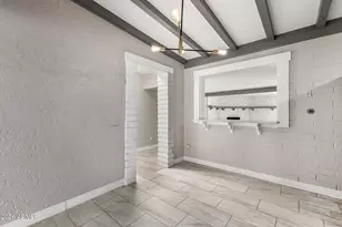 1439 E Hatcher Rd, Phoenix, AZ 85020 - Photo 16