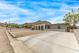 1439 E Hatcher Rd, Phoenix, AZ 85020 - Photo 6