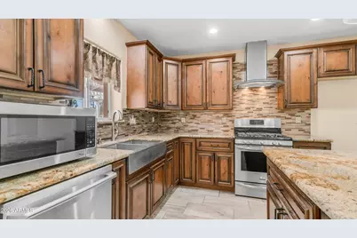 1001 W Northern Avenue, Phoenix, AZ 85021 - Photo 8