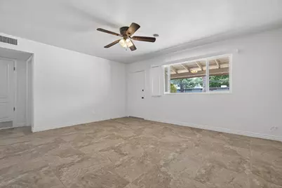7802 E Heatherbrae Avenue #1, Scottsdale, AZ 85251 - Photo 6