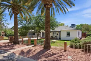 119 W Pierson St, Phoenix, AZ 85013 - Photo 2